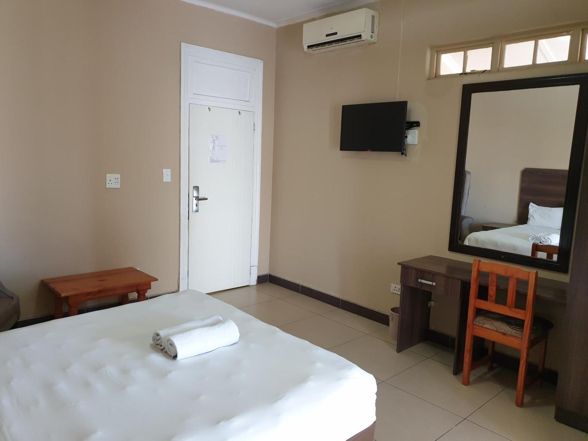 Cube Hotel Durban Luaran gambar